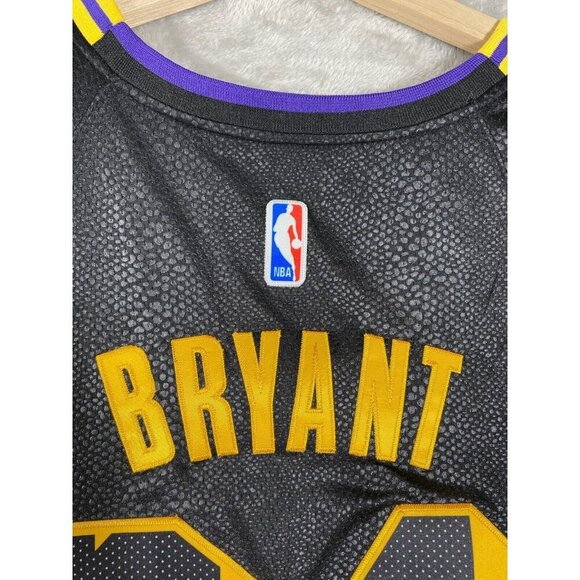 Nike Kobe Bryant Black Mamba City Edition Lakers Jersey - Size 44 - Tribute 8/24 - Picture 11 of 14